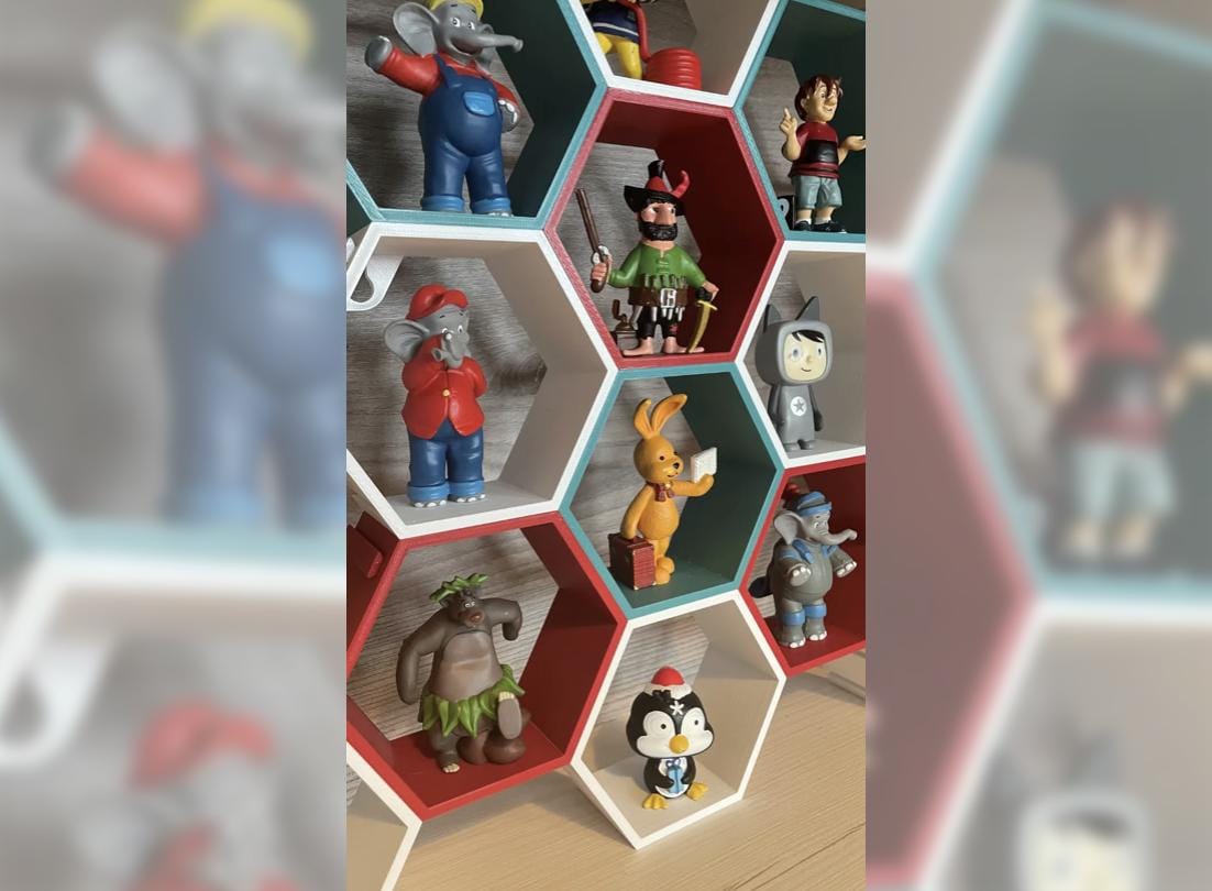 Honeycomb Display Shelves for Tonie Figures – Modular 3D-Printed Storage